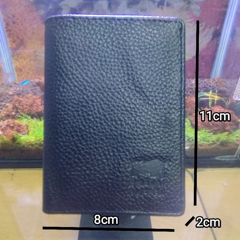 Dompet kartu kulit asli ukuran mini dan simple.