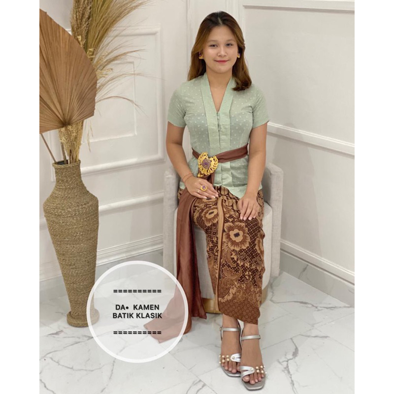 Yukakebaya || kamen batik klasik lembaran