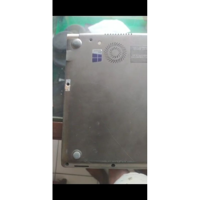 karet bawah Toshiba z30