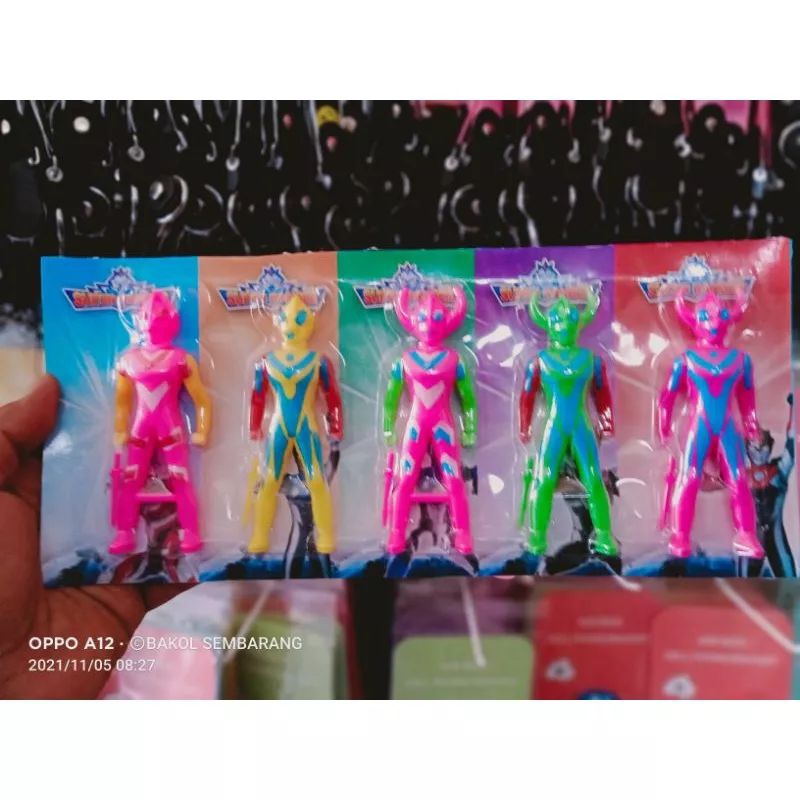 MAINAN ROBOT SUPER HERO ISI 5 PCS MINI / mainan robot ultraman spiderman iron