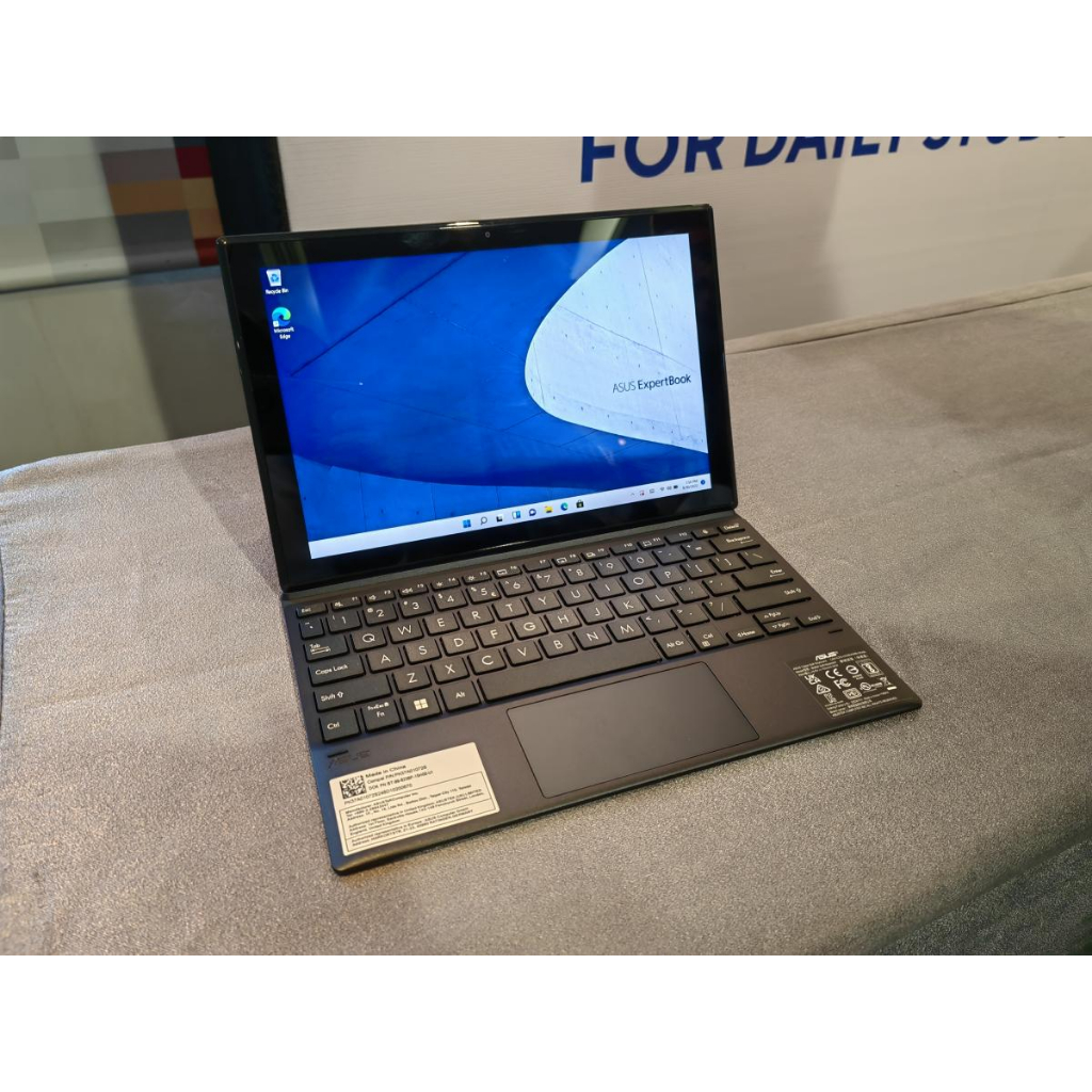 Laptop Asus ExpertBook B3000 2IN1 Touch SNAPDRAGON 7C GEN2 8 CORE 8GB 128GB W11 10.5 WUXGA IPS