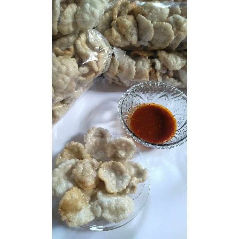 

kerupuk kemplang mini isi 50keping