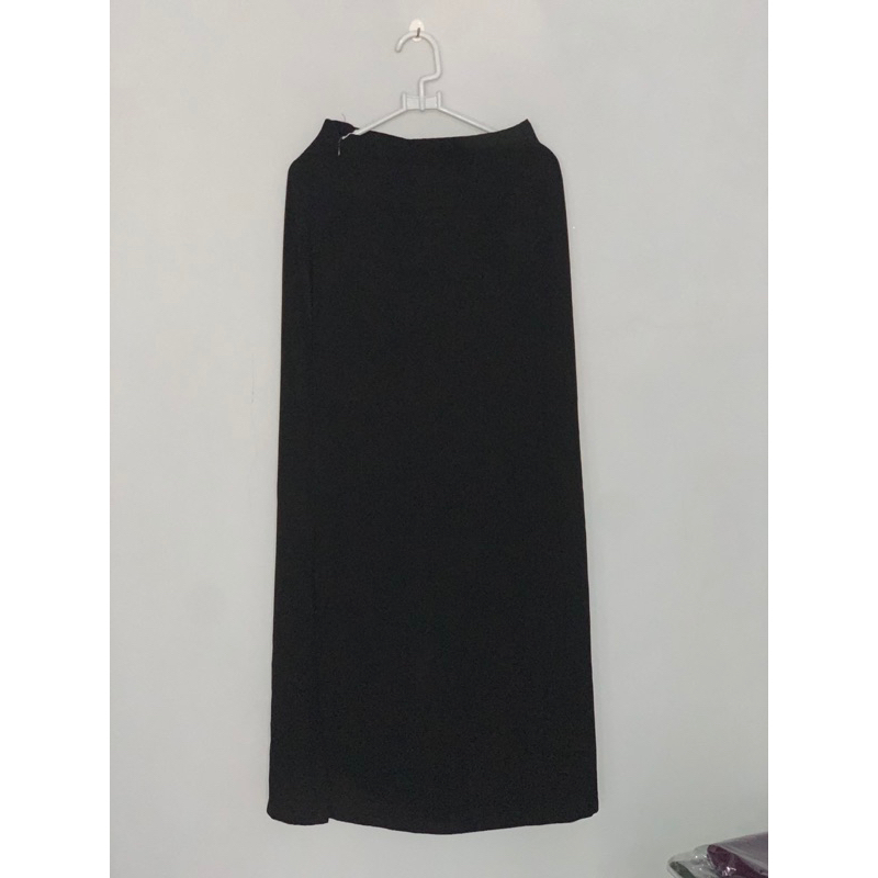 ROK SPAN BELAH HITAM