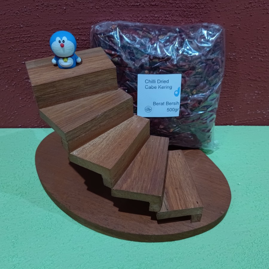

Cabe Merah Kering Potong 500 gram / Dried Red Chilli 1/2 kg Cabai / Rempah / Bumbu Masak / Spices