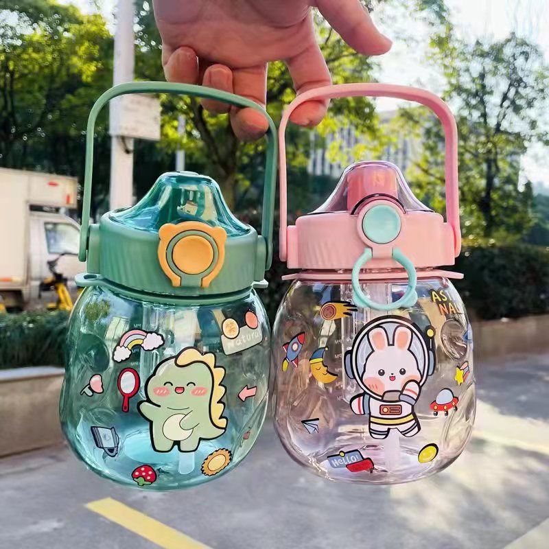 BOTOL MINUM GEMOY ANAK LUCU/BOTOL MINUM FREE STIKER +TALI PANJANG 8021