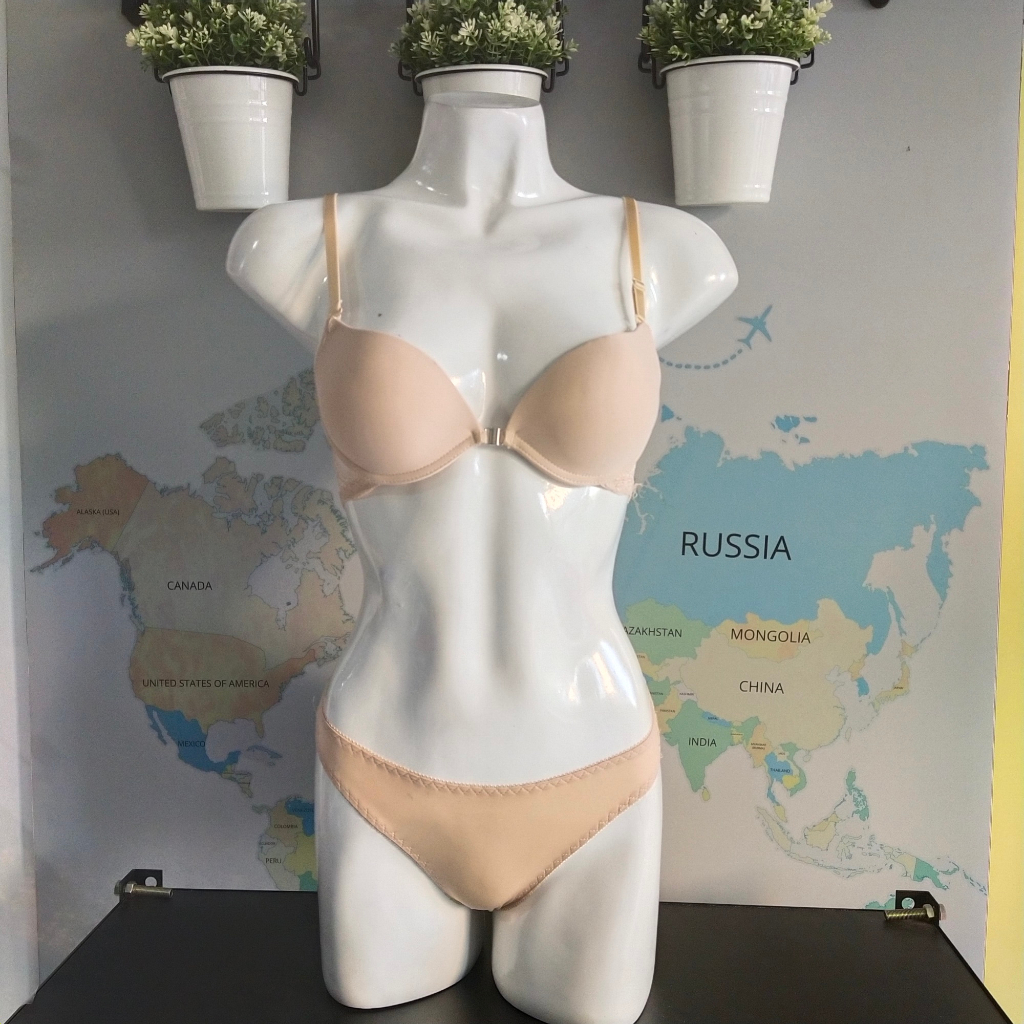 MIX 32 / SET BRA CELANA DALAM KAIT DEPAN BERMOTIF JUMBO