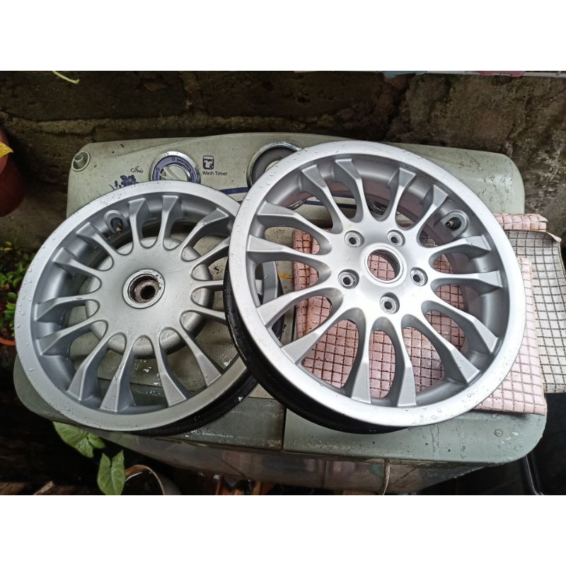 Velg sprint primavera ring 12 vespa matic modern pelek racing palang original ori copotan standar fu