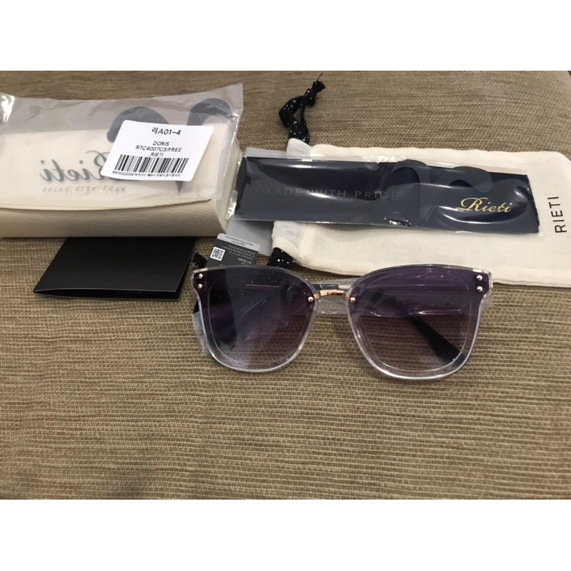 Rieti Doris Sunglasses C3 black gradation