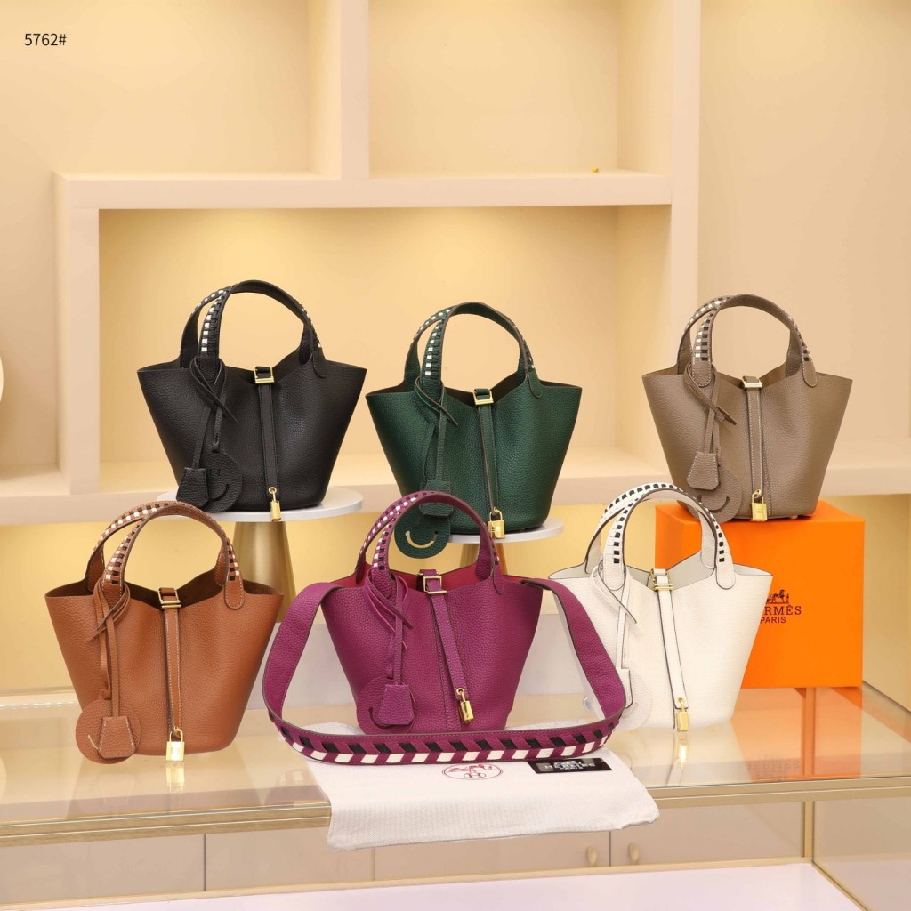 5762 Picotin Lock Bag 20 Togo Leather With Sling Bag HB