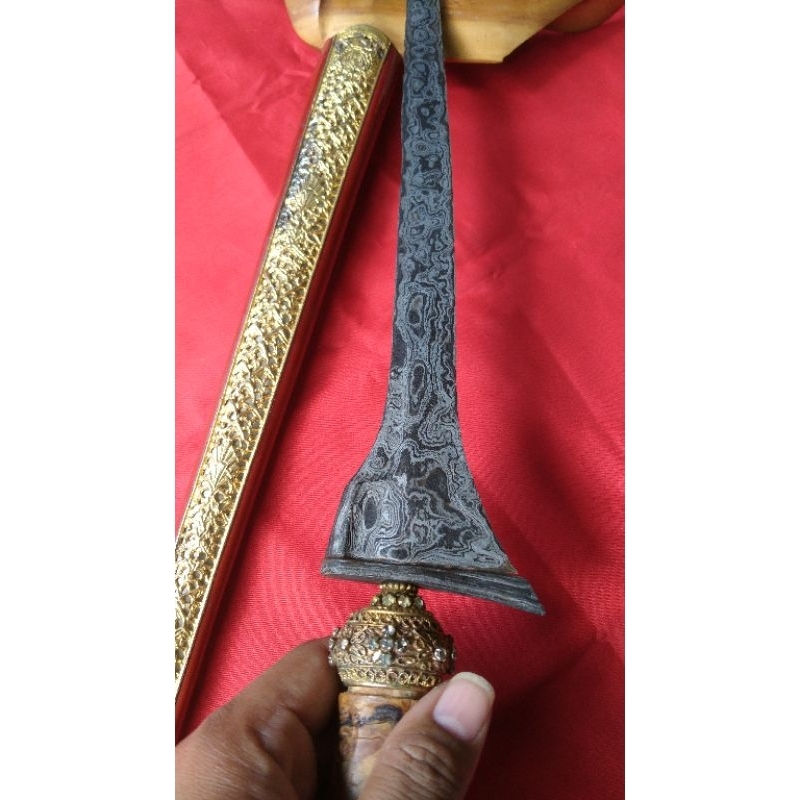 keris tilam sari pamor pedaringan kebak