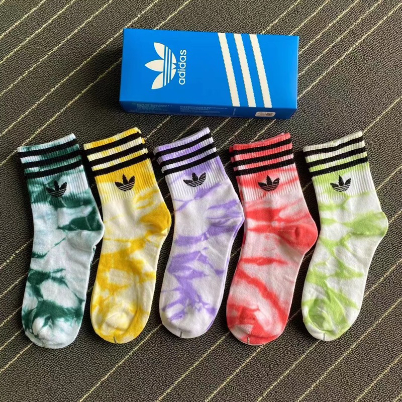 [BISA COD ✅] KAOS KAKI ADIDAS TIE DYE OMBRE RAINBOW KEKINIAN / ADIDAS SOCKS / KAOS KAKI ADIDAS / KAOS KAKI KANTOR / KAOS KAKI SEKOLAH / KAOS KAKI OLAHRAGA / KAOS KAKI PRIA / KAOS KAKI WANITA