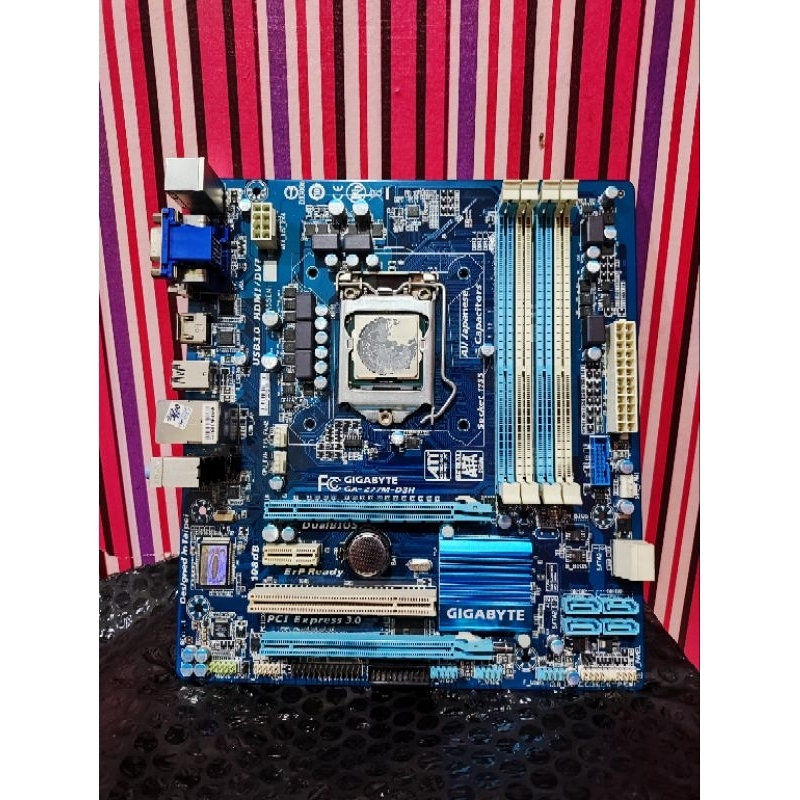 MOBO GIGABYTE GA-Z77M-D3H SOCKET 1155+PROC I7-3770