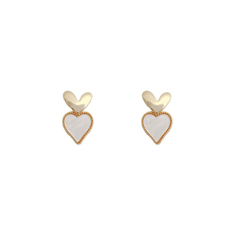 Anting Wanita Love Keramik Korea Elegan Fashion Style Premium