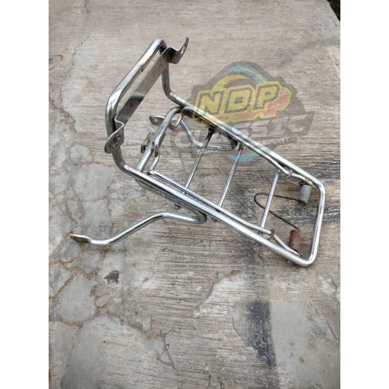 Rak jepit depan rc 80 rc 100 jepitan depan suzuki rc 80 rc 100 bravo original