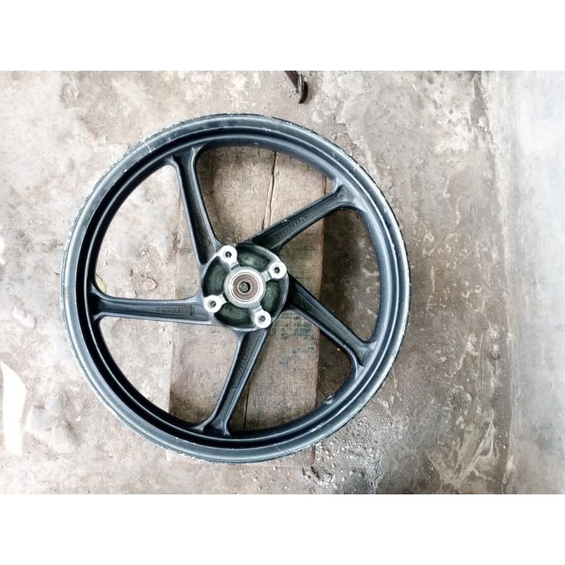 velg bagian depan palang 5 buat varo,beat fi,original seken