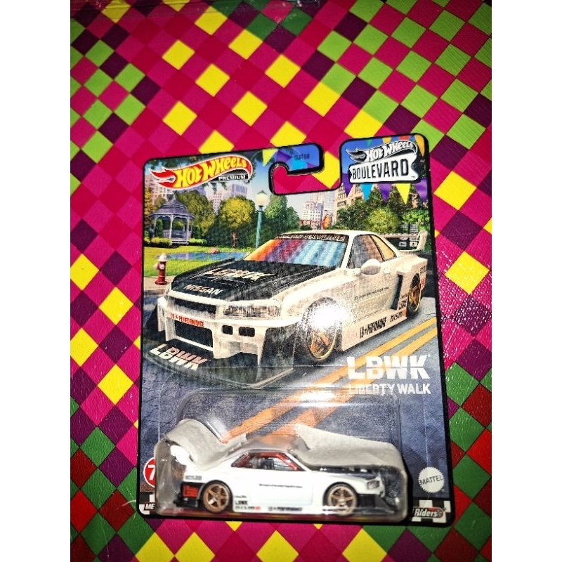 HOTWHEELS NISSAN LBWK R34 BOULEVARD PUTIH