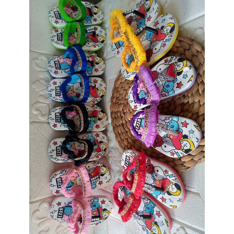 [1-3 TAHUN] Sandal Jepit Anak Perempuan karakter bt21 Sendal anak cewe / SANDAL BABY KIDS BONEKA BT21 / SANDAL PREWALKER BAYI BONEKA BT21 RENDA RUMBAI DAYAK