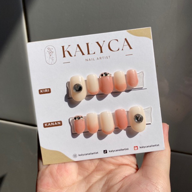 Glittery Pink x Nude Fancy Nails | Fake Nails | Kuku Palsu | Press On Nails