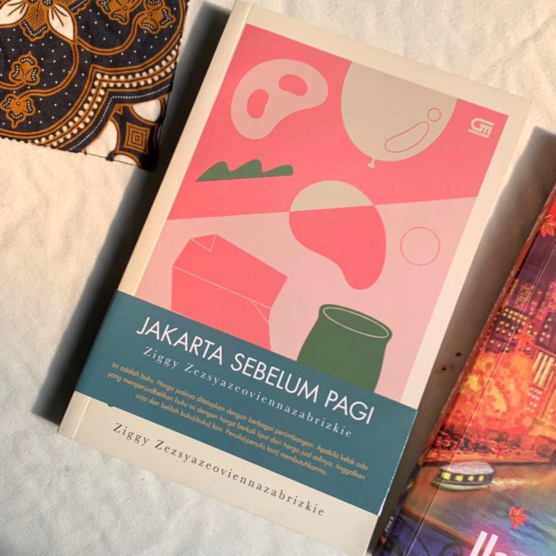 [READ DESC] preloved novel jakarta sebelum pagi ziggy z original murah