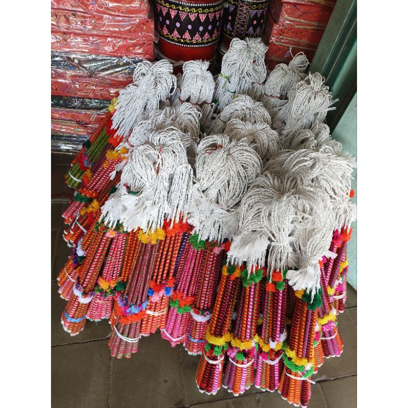 pecut lidi perkodi (20bj) / pecut / pecut bopo / jaranan / cambuk / barongan / barongan devil / caplokan / barongan kediri / reog / warok / jatilan / kace / sempyok / boro / sabuk / kaos / celeng / ganongan / bujang ganong / kostum ganong / kendang / gong