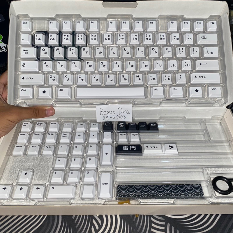 Pressplay Shirakawa Keycaps