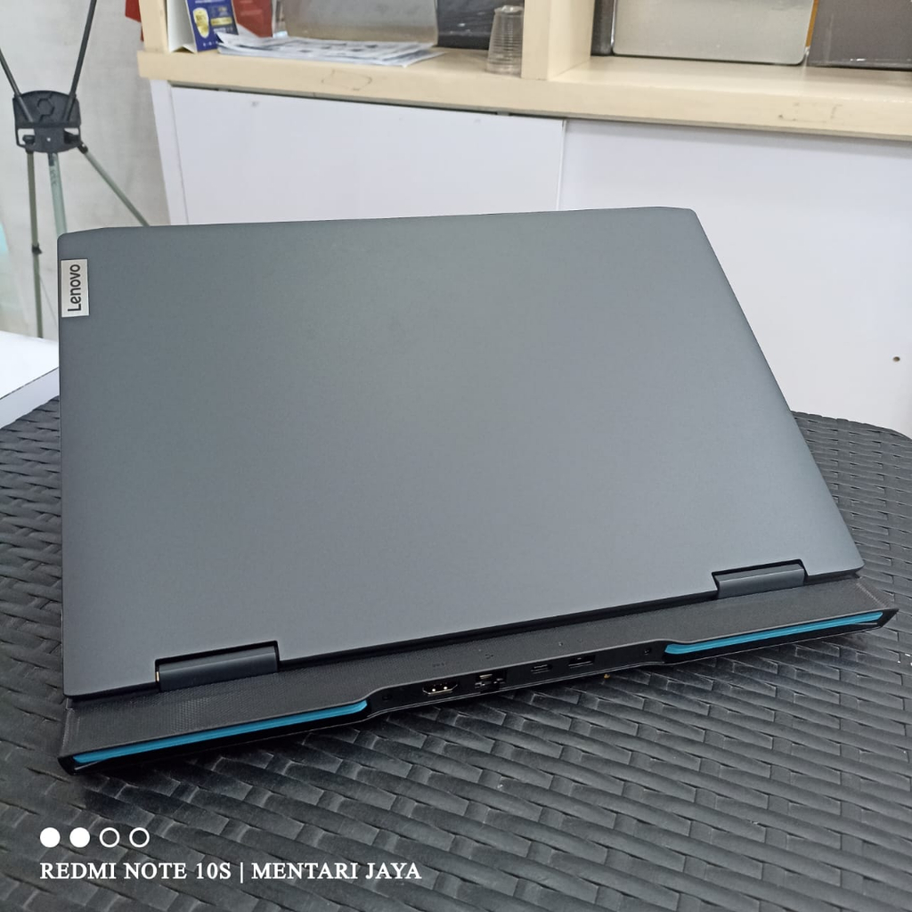 Lenovo Ideapad Gaming 3 15ARH7 RTX 4050 6GB Ryzen 7 7735HS 16GB 2TB SSD FHD 120Hz Win11