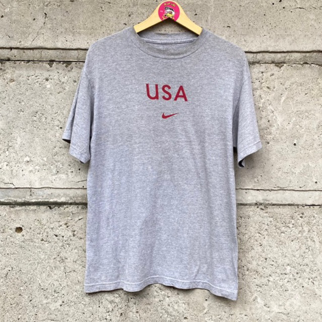 Ts kaos nike senter center usa