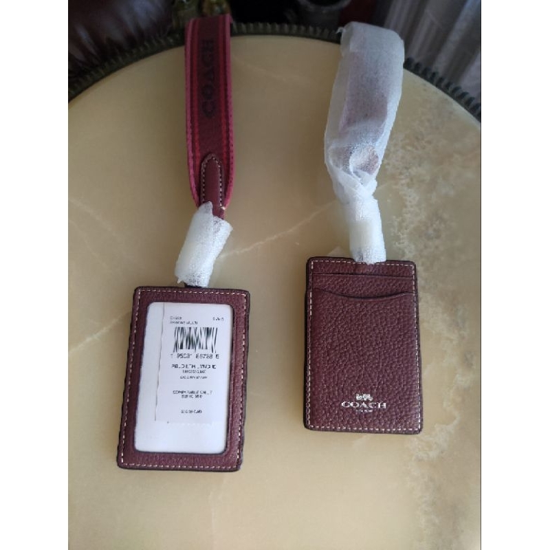 

coachh lanyard id wine multi