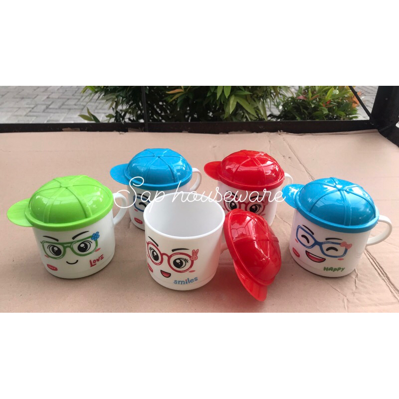 Gelas plastik tutup topi/Gelas unik/Gelas minum/Gelas sovenir/Gelas lucu/Gelas cute/cangkir lucu/mug