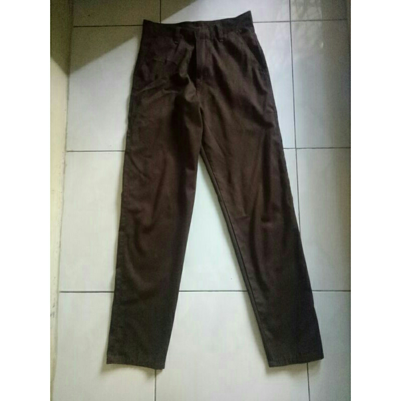 celana panjang pramuka / celana panjang pramuka laki laki / celana panjang pramuka smp.