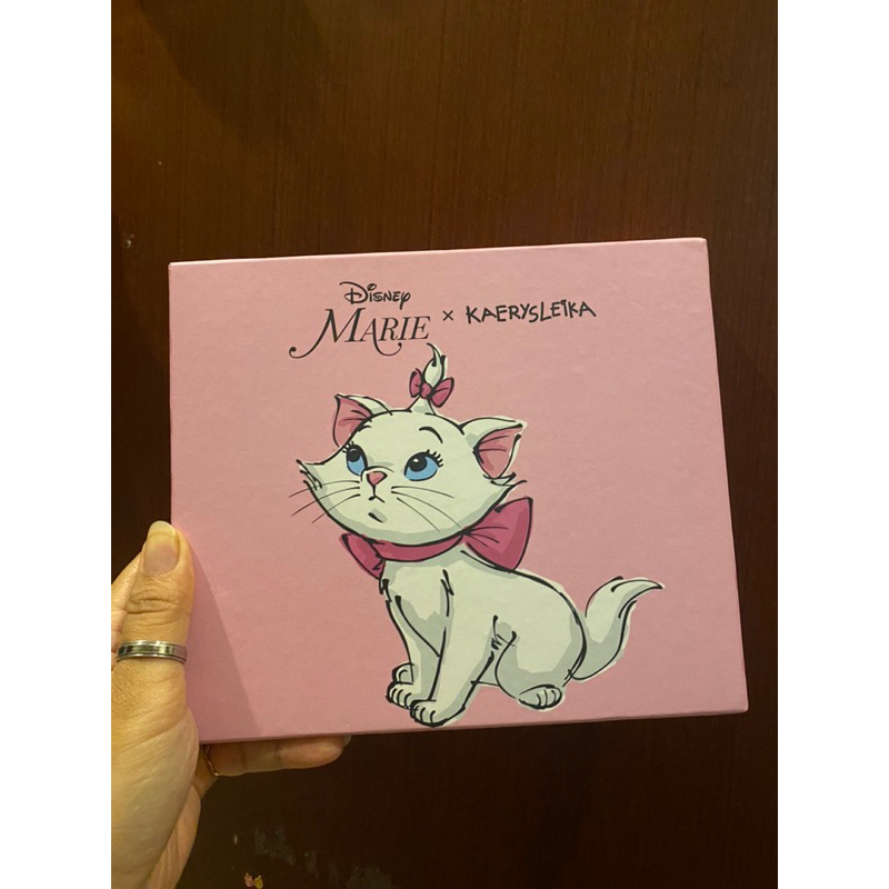 Preloved Scarf Marrie Cat x KaerysLeika