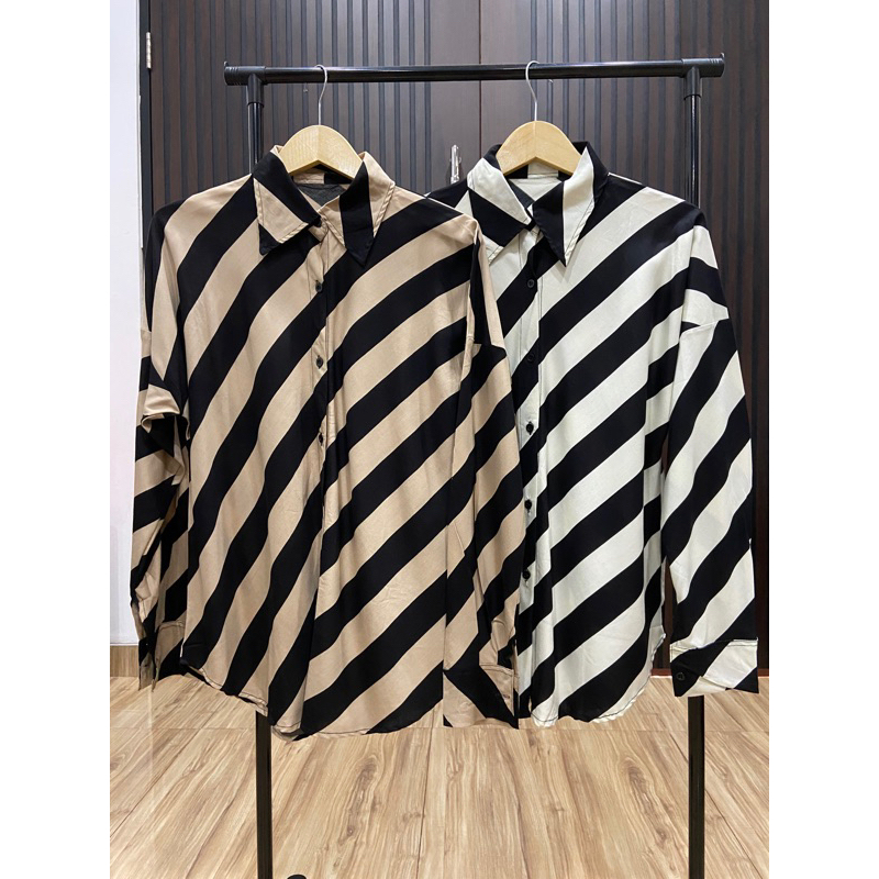 atasan kemeja fashion wanita / kemeja stripe / kemeja vintage / kemeja korean