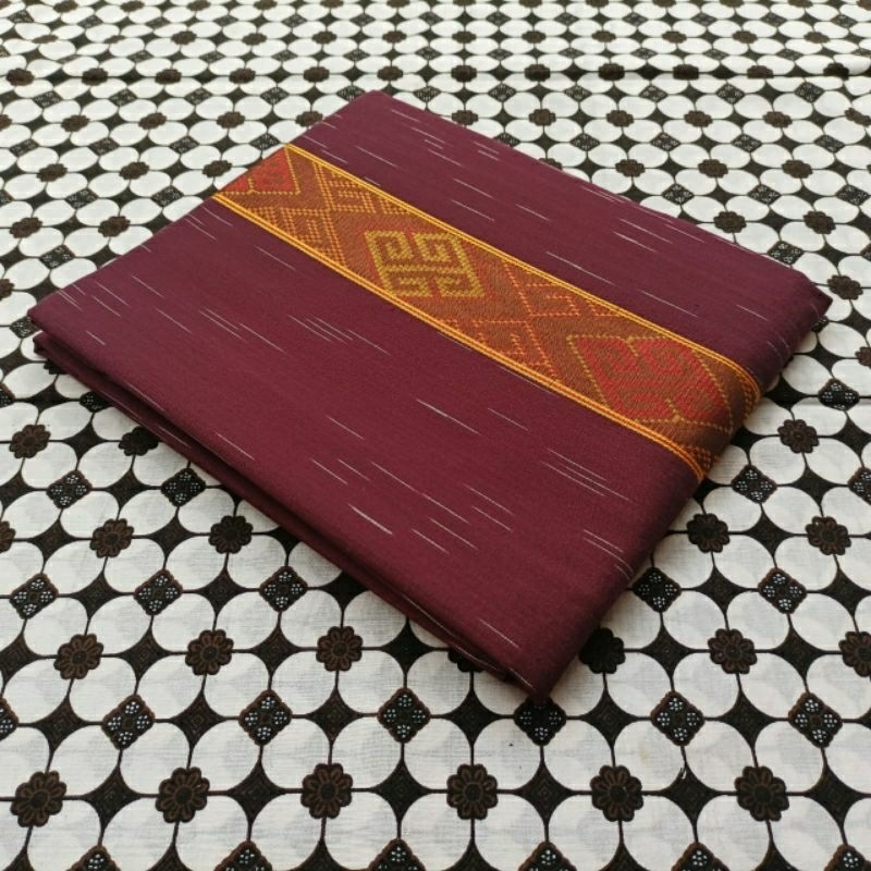 Kain Tenun Hujan Gerimis