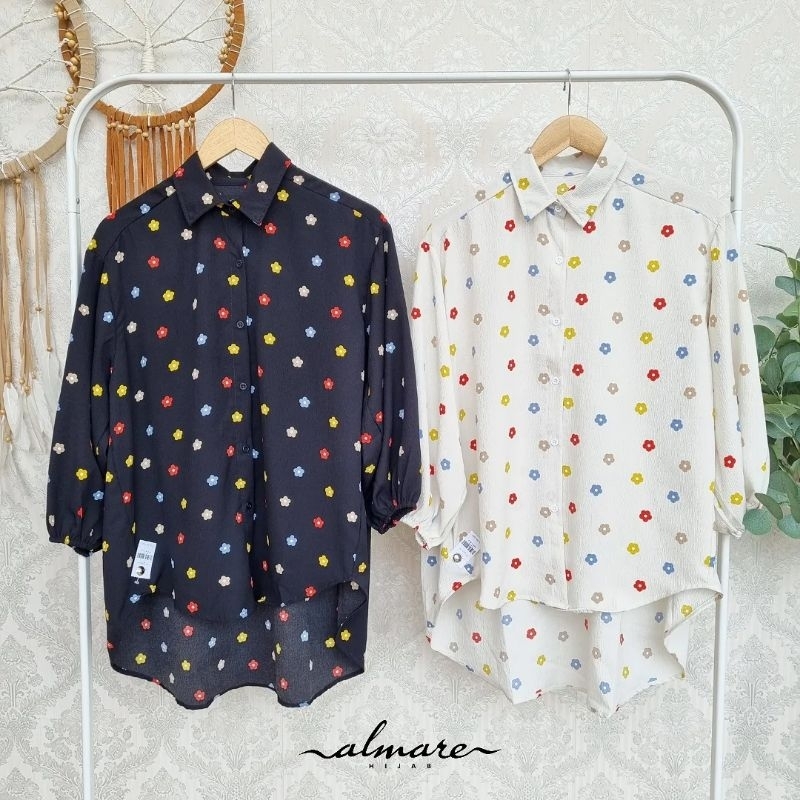 Blus Motif Bunga