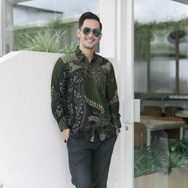 Batik kemeja kekinian lapis furing bahan katun halus baturaden size reguler hijau palm