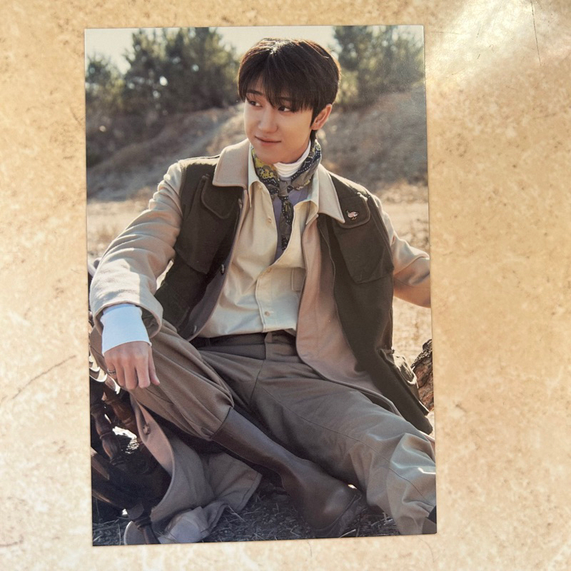 [READY STOCK] THE8 FACE THE SUN POSTCARD PATH VERSION