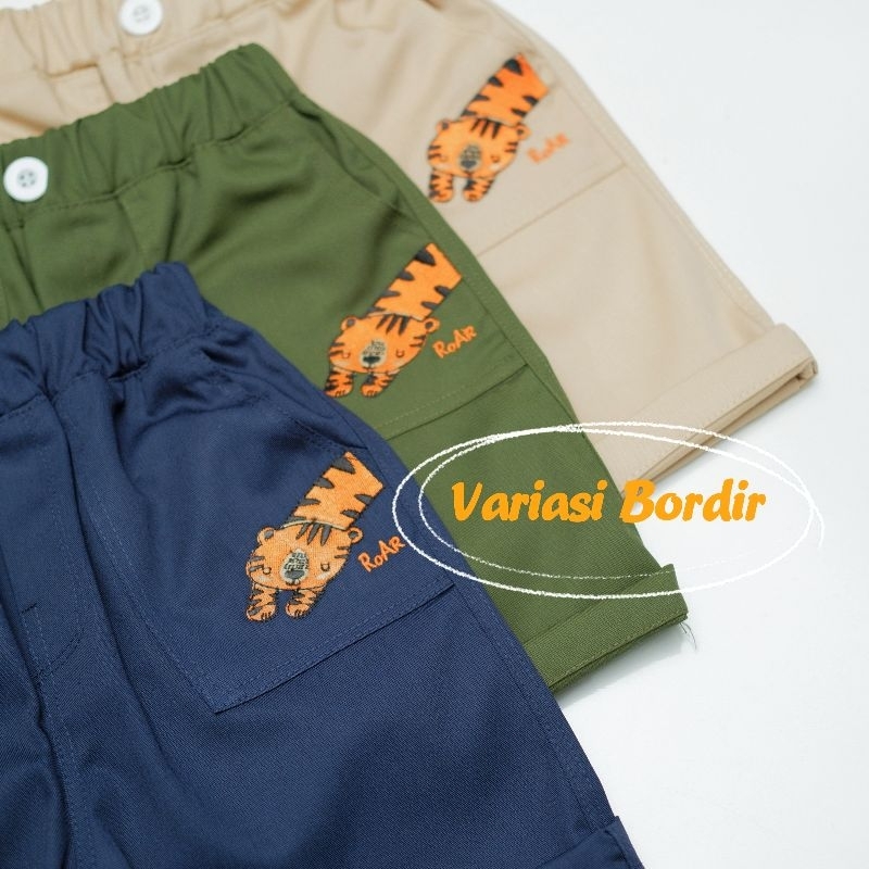 Celana Pendek Harian Chinos Katun Anak Laki Cowok TIGER ROAR