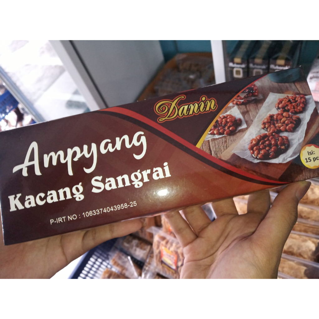 

Oleh-oleh Semarang Ampyang Gula Kacang Sangrai Danin Box Isi 15pcs