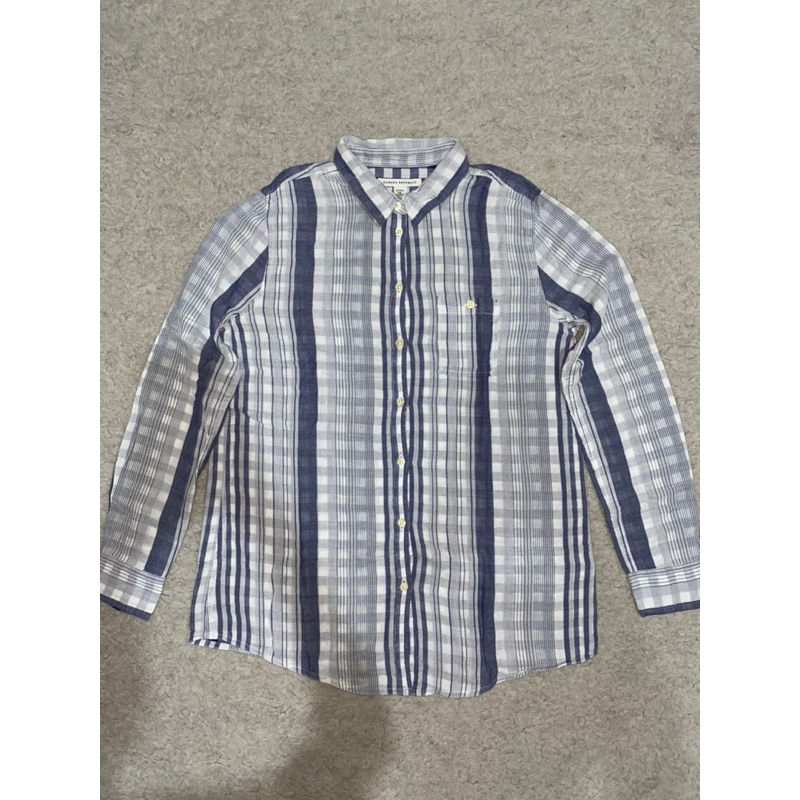 Kemeja Banana Republic