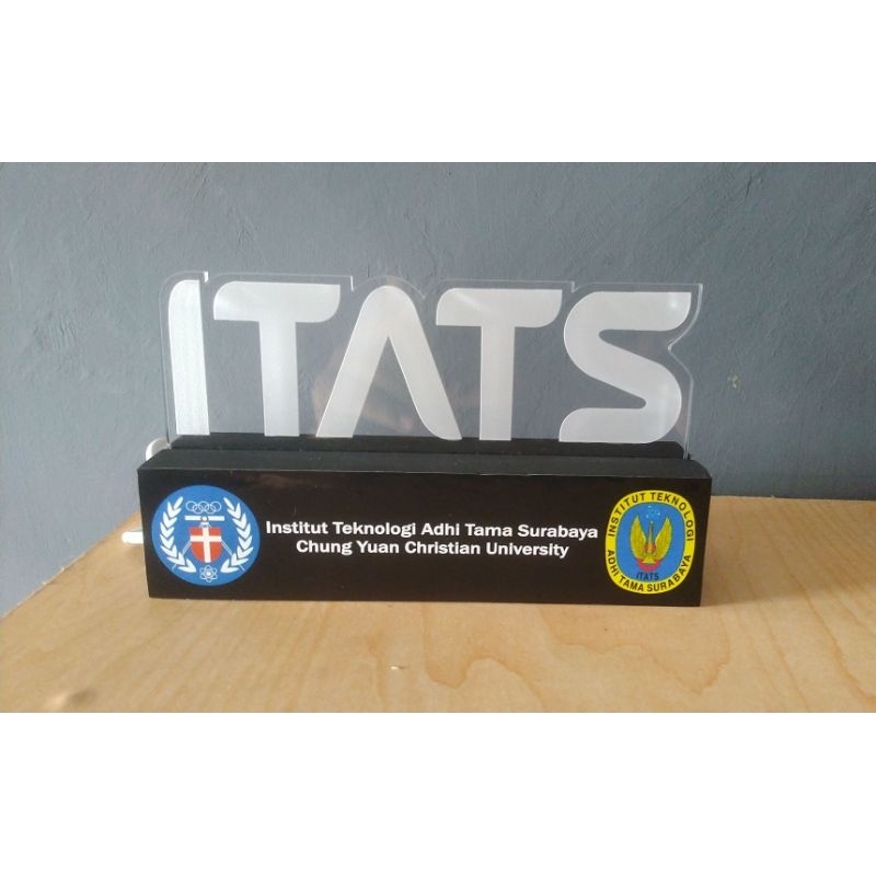 Plakat Custom Lampu Akrilik