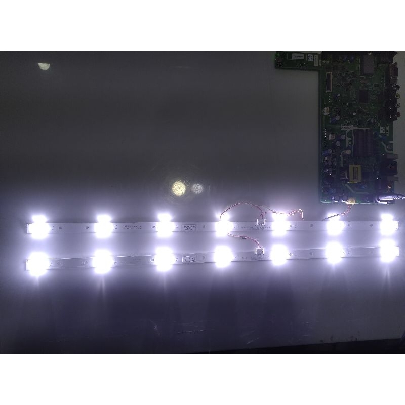 Backlight panasonic th-32e305g