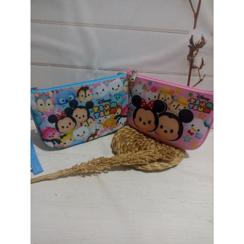 

KOTAK PENSIL DISNEY NEVADA TSUM TSUM