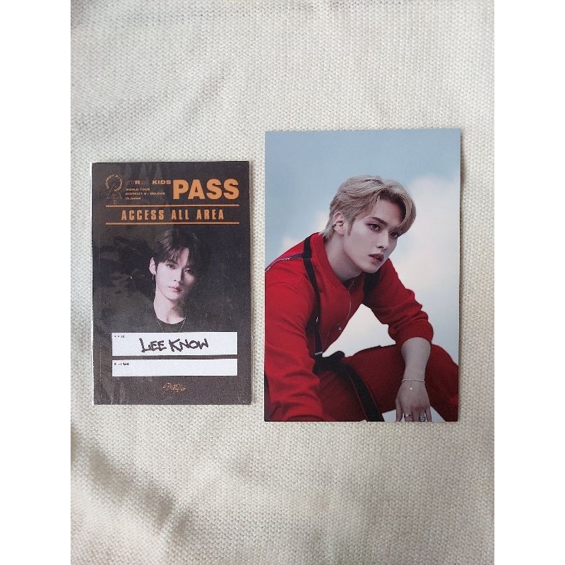 stray kids lee know noeasy lucky draw postcard, d9 unlock japan black sticker