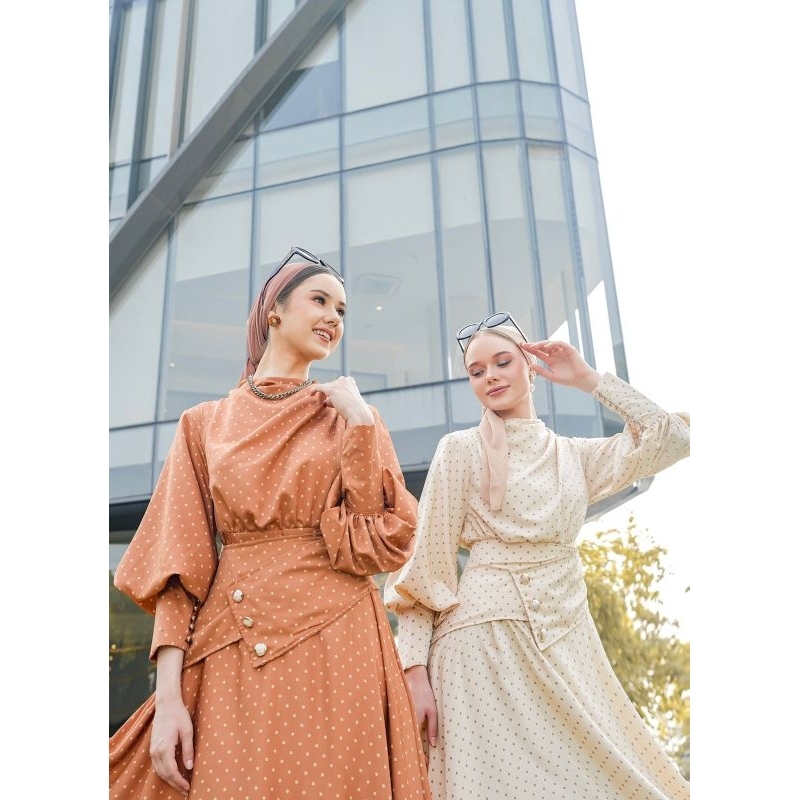 Paola Dress by Renatha