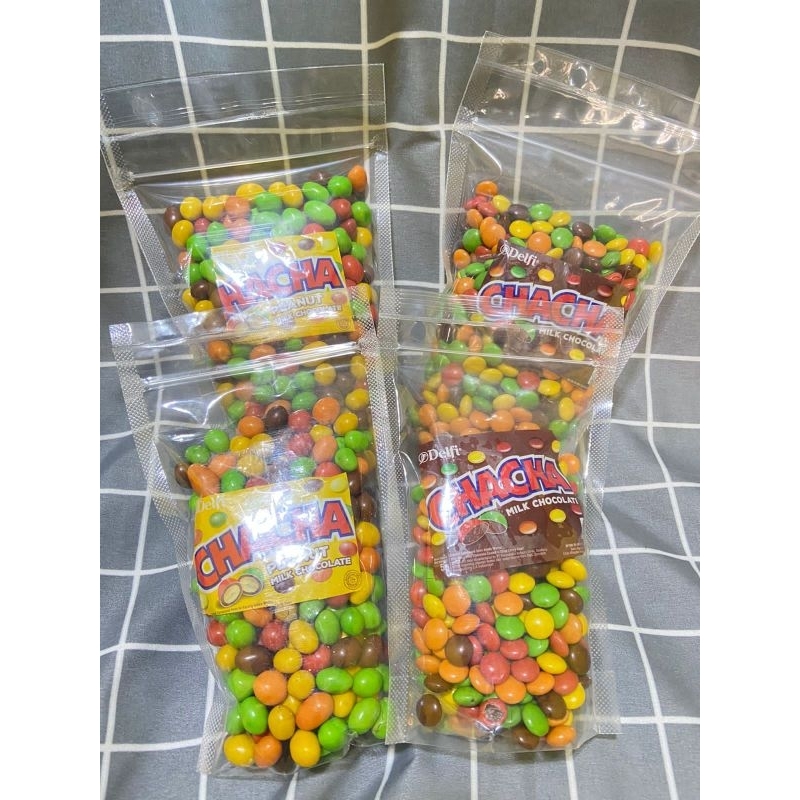 

DELFI COKLAT/KACANG CHA-CHA 500gr/250gr