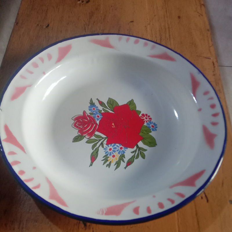 Piring jadul / Enamel/ seng ukuran 22 cm. Piring jadul. piring Enamel/PIRING SENG