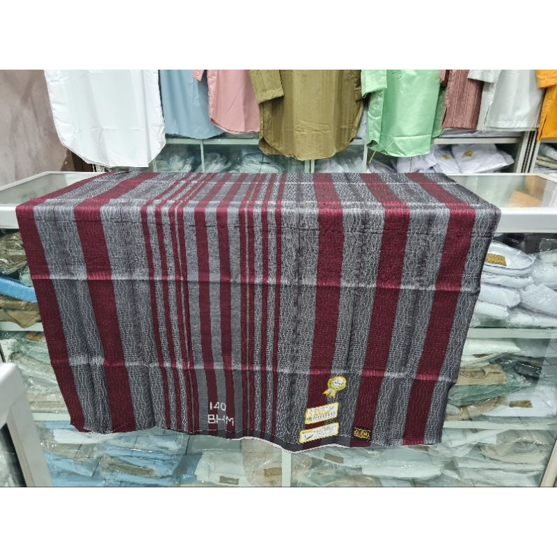 Sarung BHM Mesres Motif Kawung Motif Strimin Kembang Full Timbul Nylon