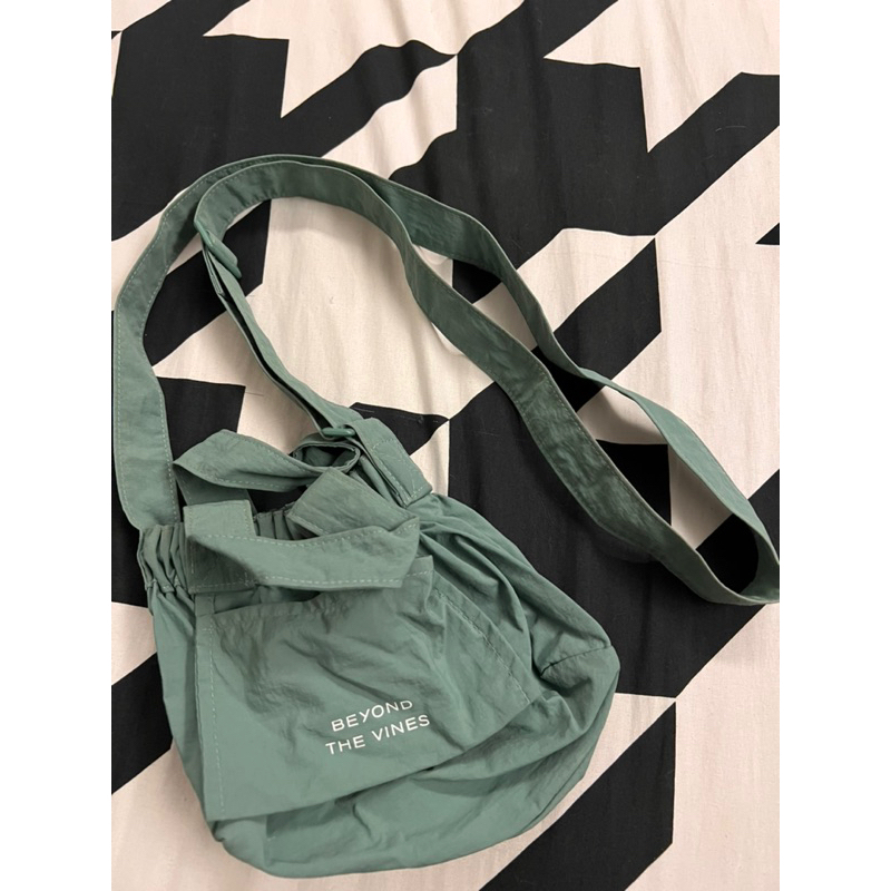 [Preloved] Beyond The Vines Dumpling Bag Micro