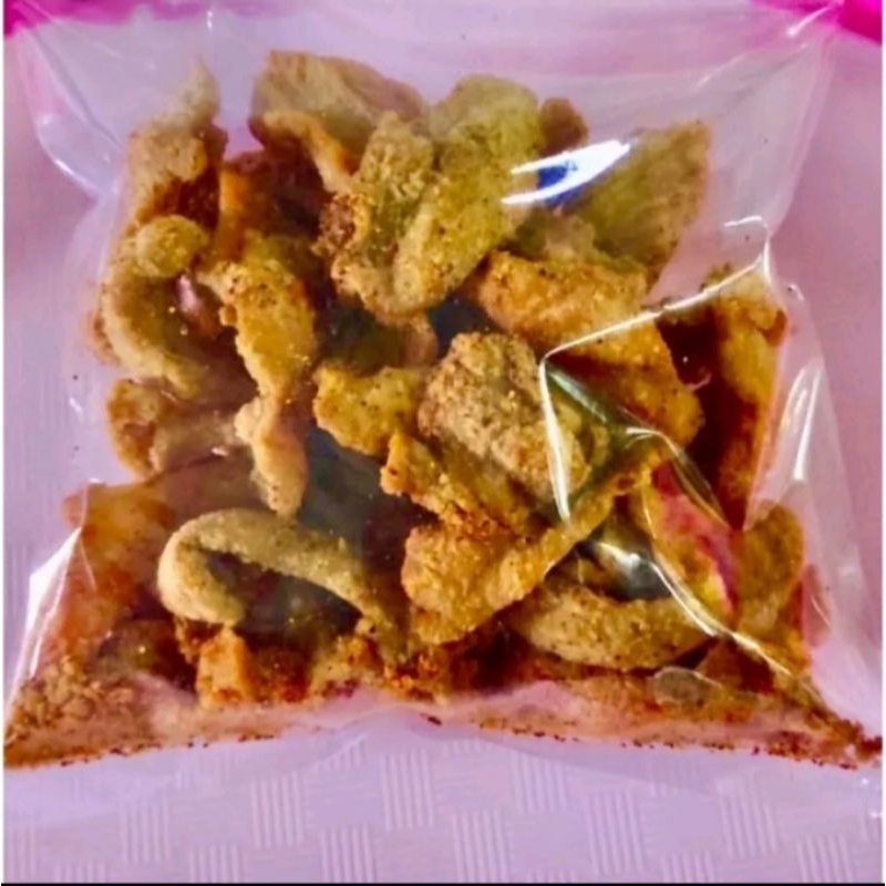 

keripik kulit ayam crispy gurih rasa pedas dan original cemilan kulit ayam crispy 250 gr