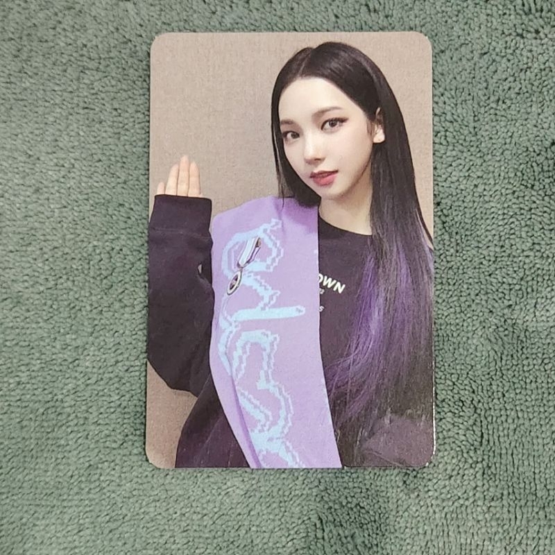 Karina Photocard - Official from AESPA SMTOWN LIVE SMCU Express @Kwangya AR Photo card